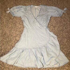 LC Lauren Conrad Light Blue Summer Wrap Dress size xs fits like small